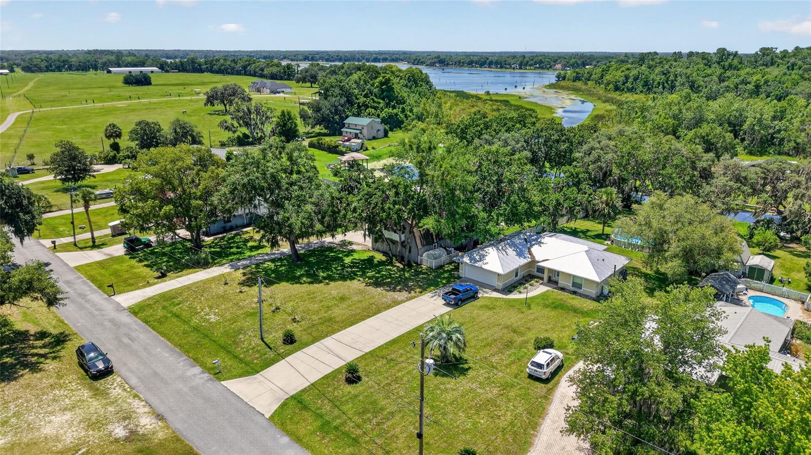 PEACEFUL ACRES SUB - Residential