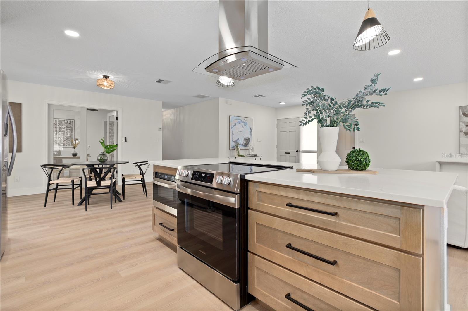 WINTER PARK PINES MERRIE OAKS - Residential