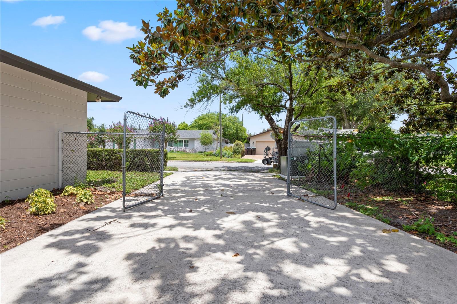 WINTER PARK PINES MERRIE OAKS - Residential