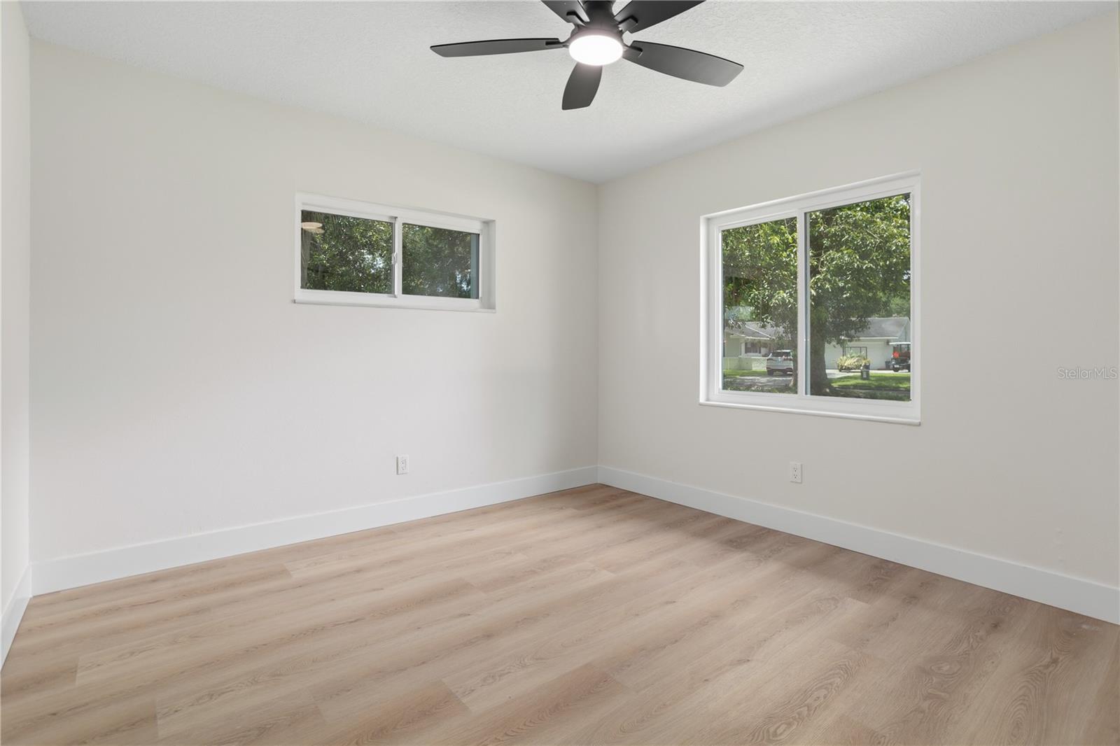 WINTER PARK PINES MERRIE OAKS - Residential