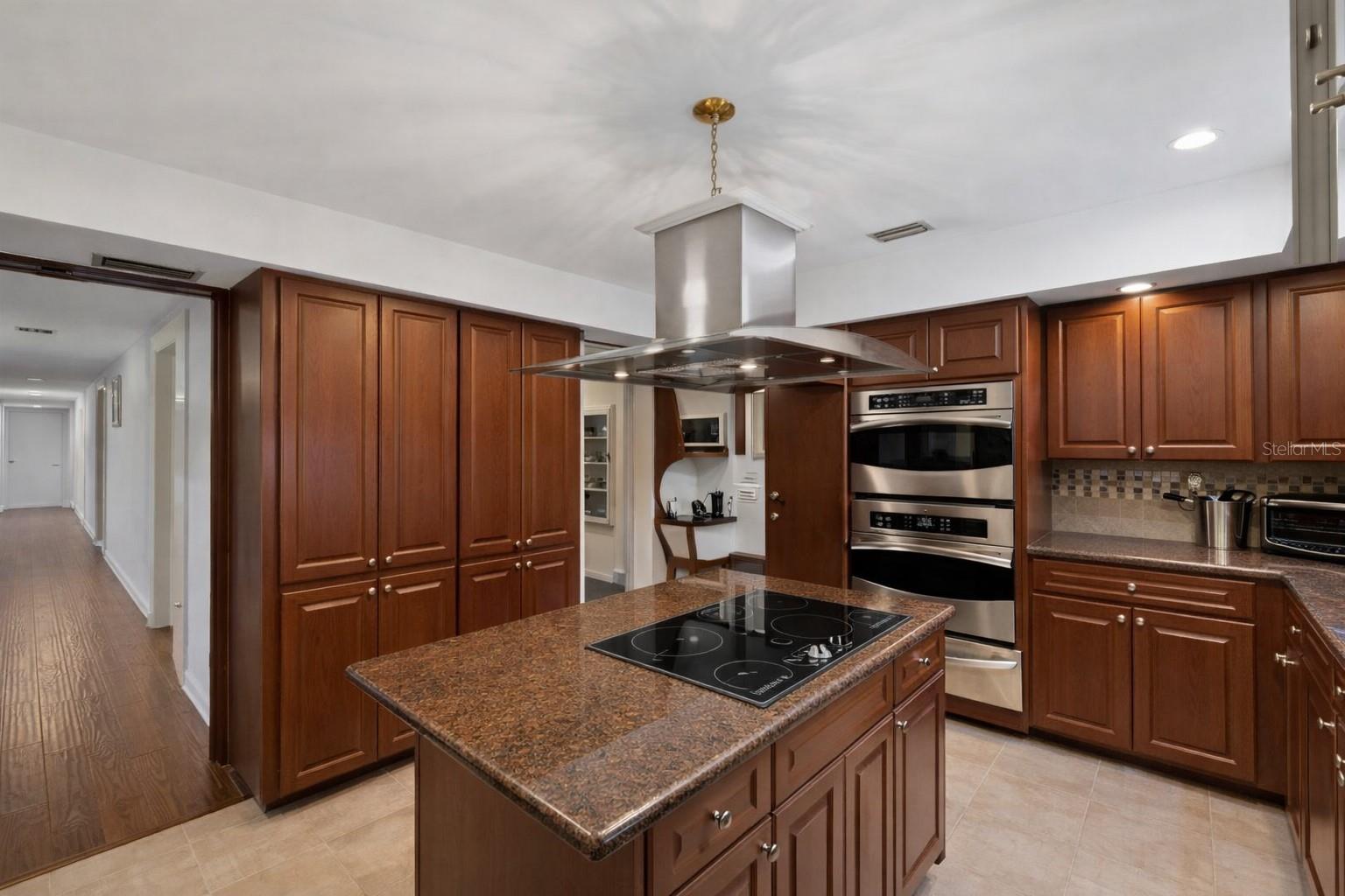 BRANT SHORES - Residential
