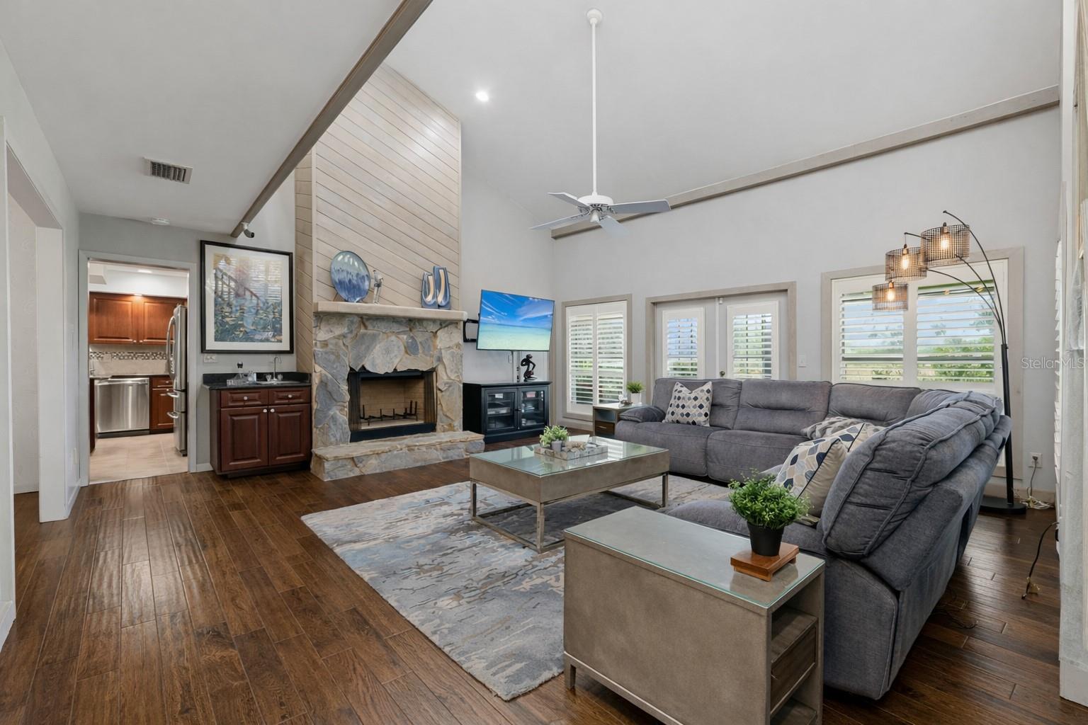 BRANT SHORES - Residential