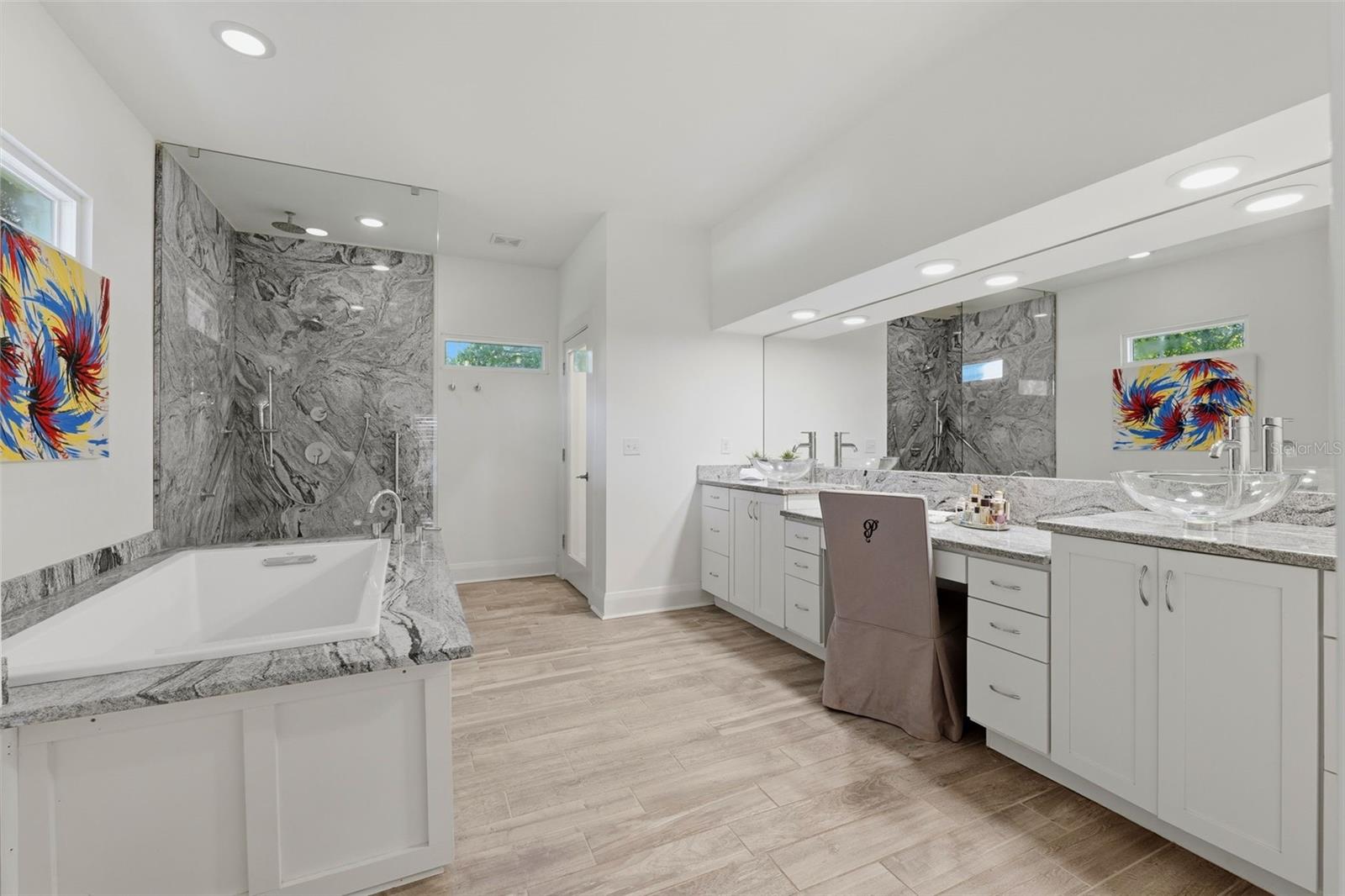 BRANT SHORES - Residential
