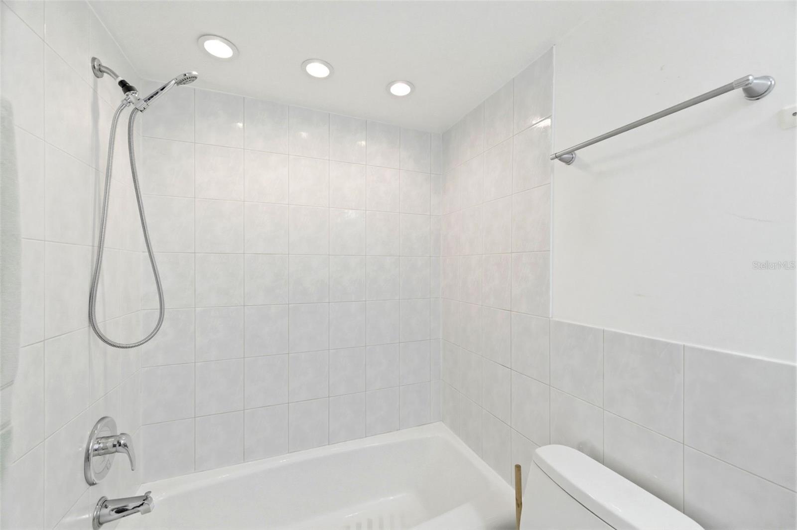 WATERS EDGE 3 CONDO - Residential