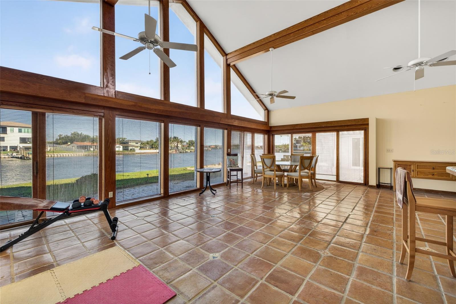 NORTH EAST PARK SHORES - Land