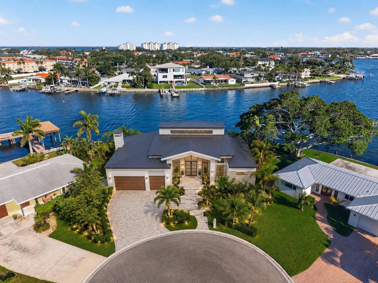 NORTH EAST PARK SHORES - Land