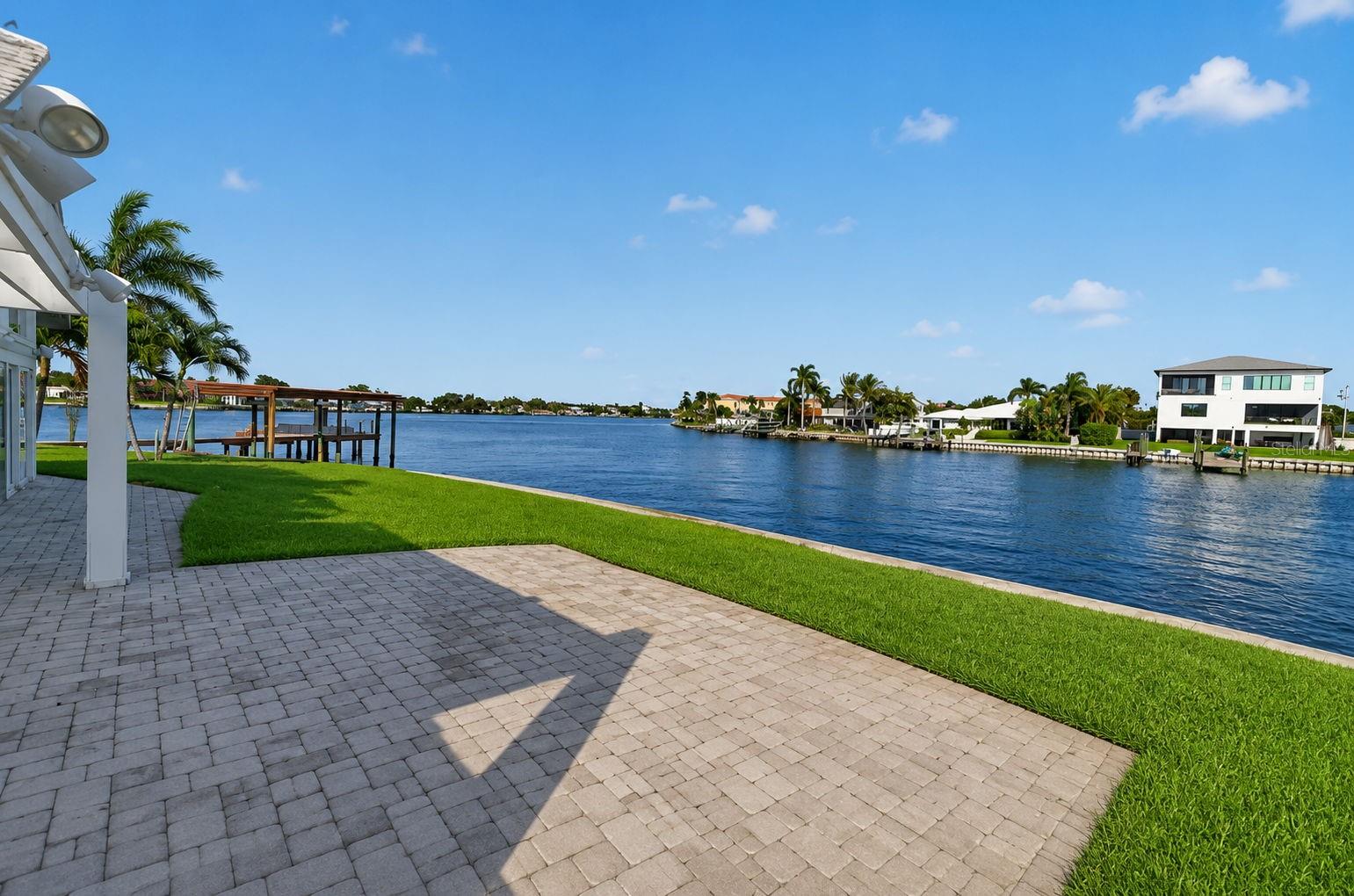 NORTH EAST PARK SHORES - Land