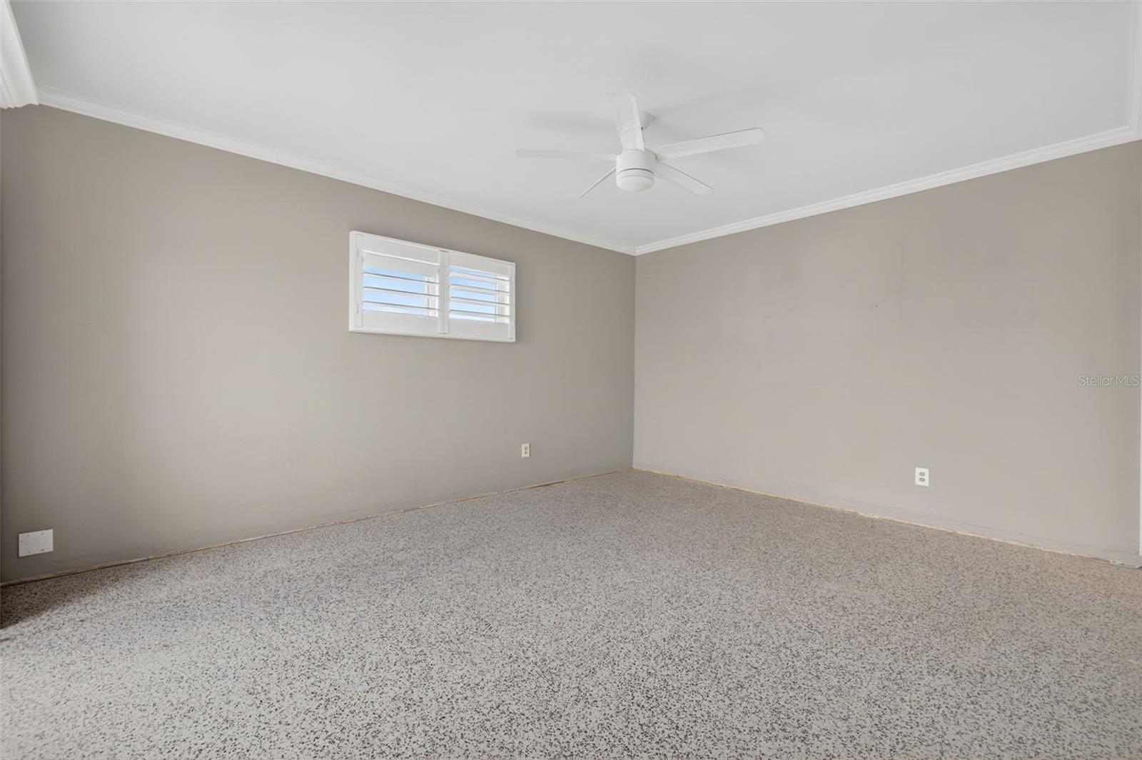 NORTH EAST PARK SHORES - Land