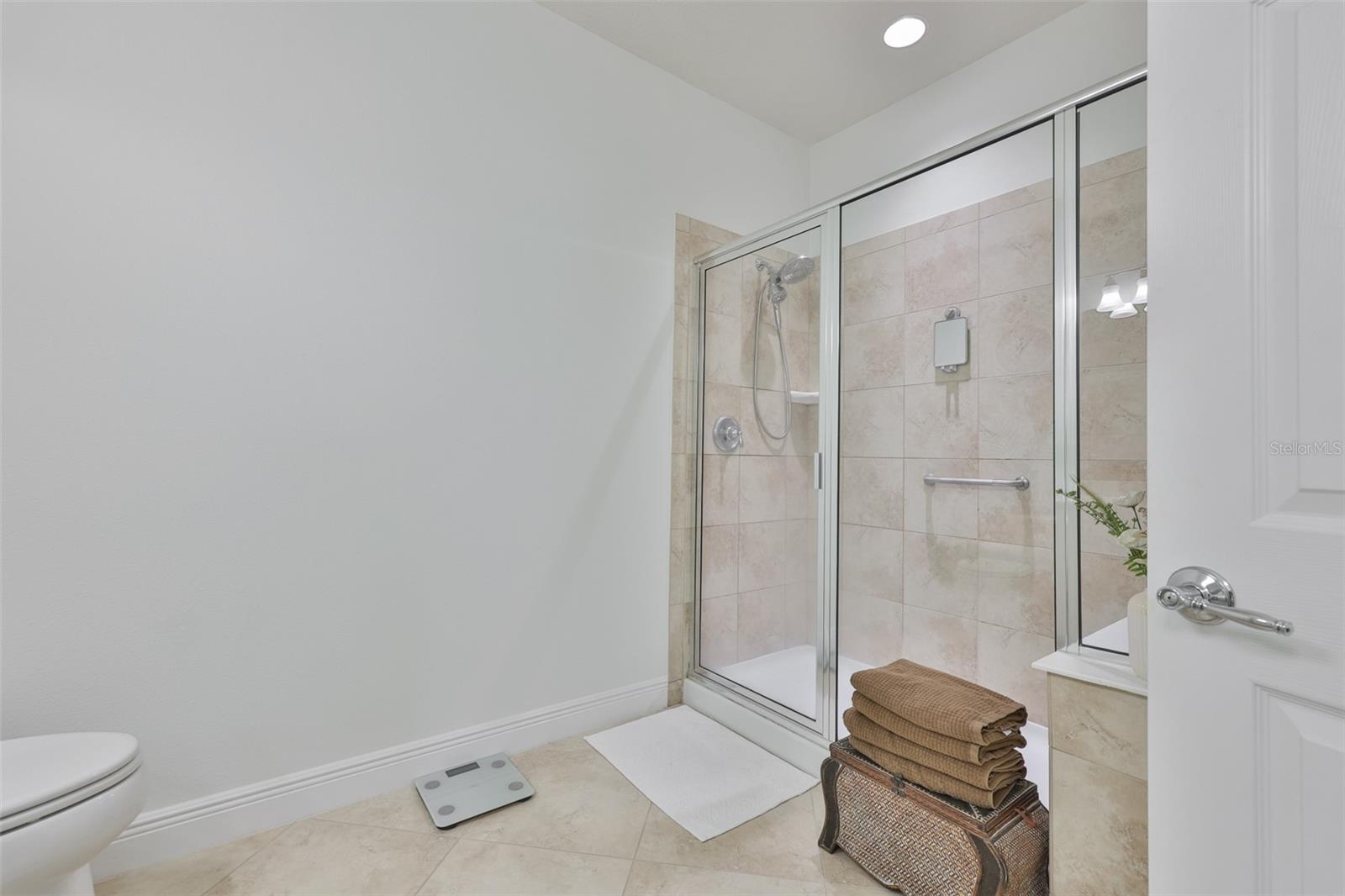 SOUTHSHORE FALLS PH 2 - Residential
