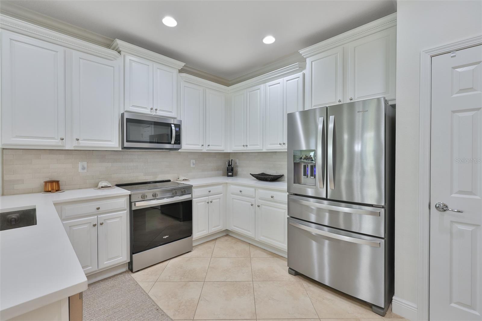 SOUTHSHORE FALLS PH 2 - Residential