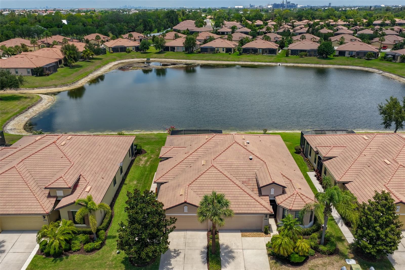 SOUTHSHORE FALLS PH 2 - Residential