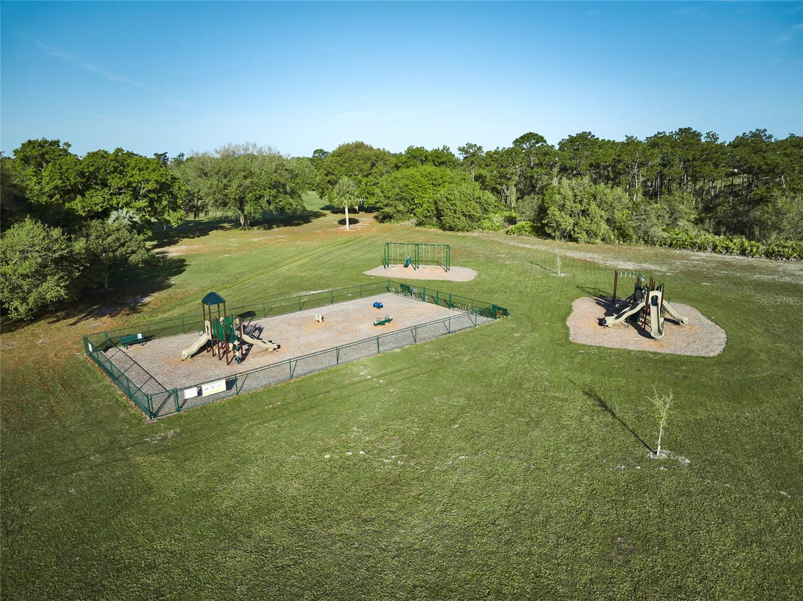 INDIAN LAKE ESTATES - Land