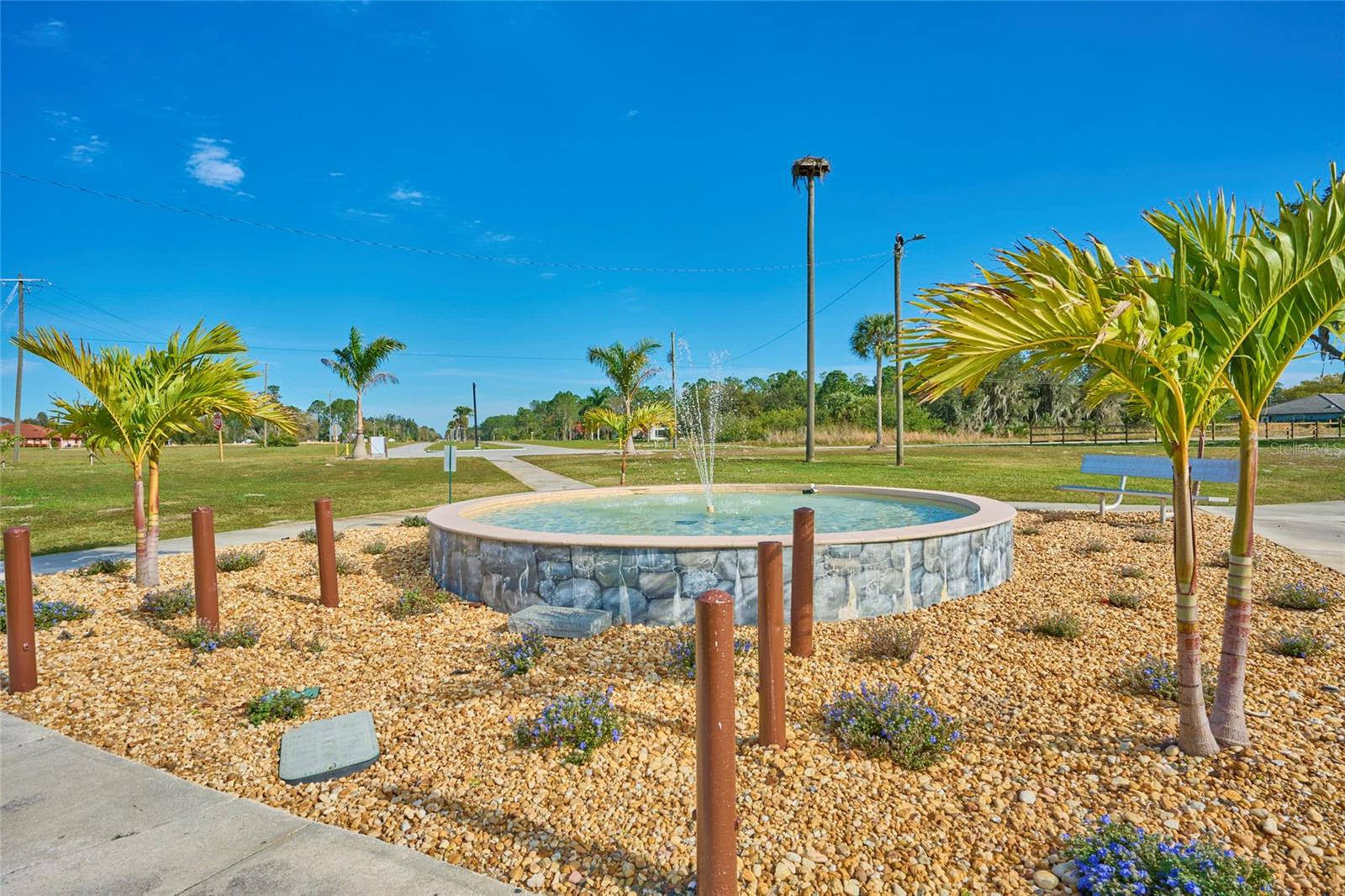 INDIAN LAKE ESTATES - Land