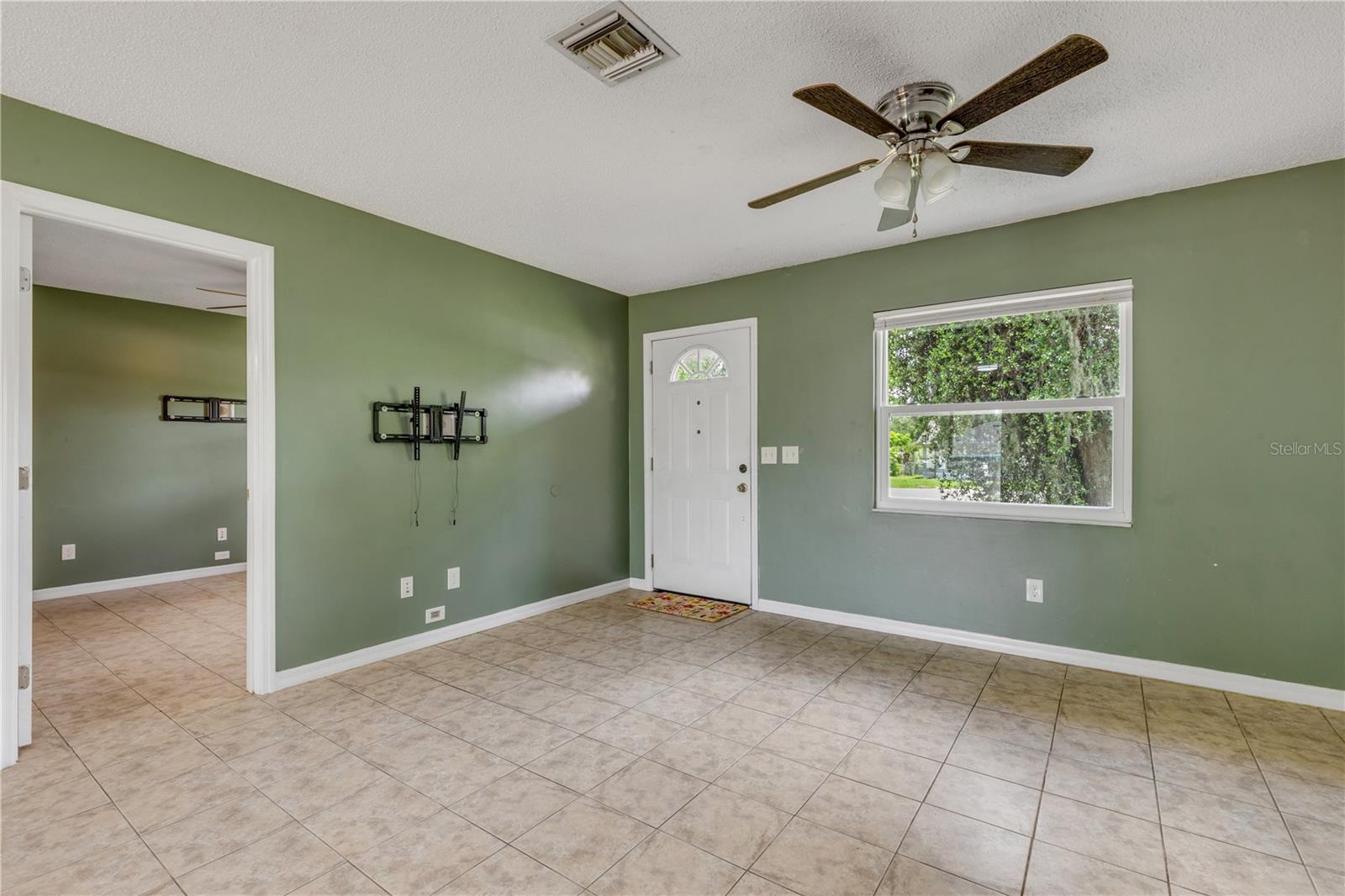 ALCOVA HEIGHTS - Residential