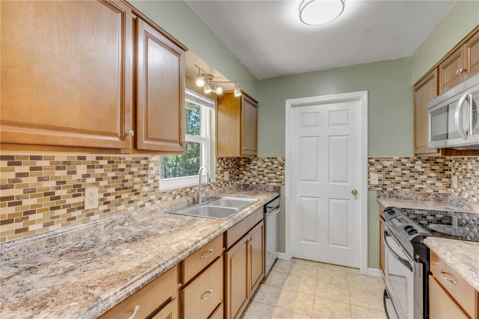 ALCOVA HEIGHTS - Residential