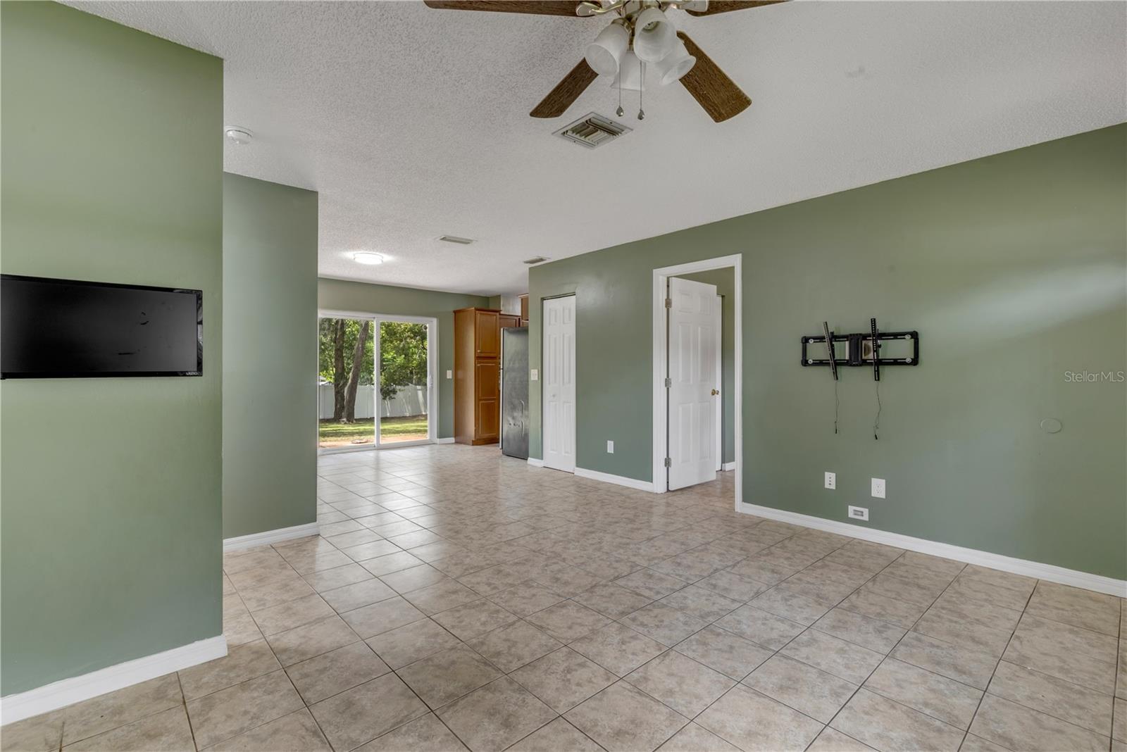 ALCOVA HEIGHTS - Residential