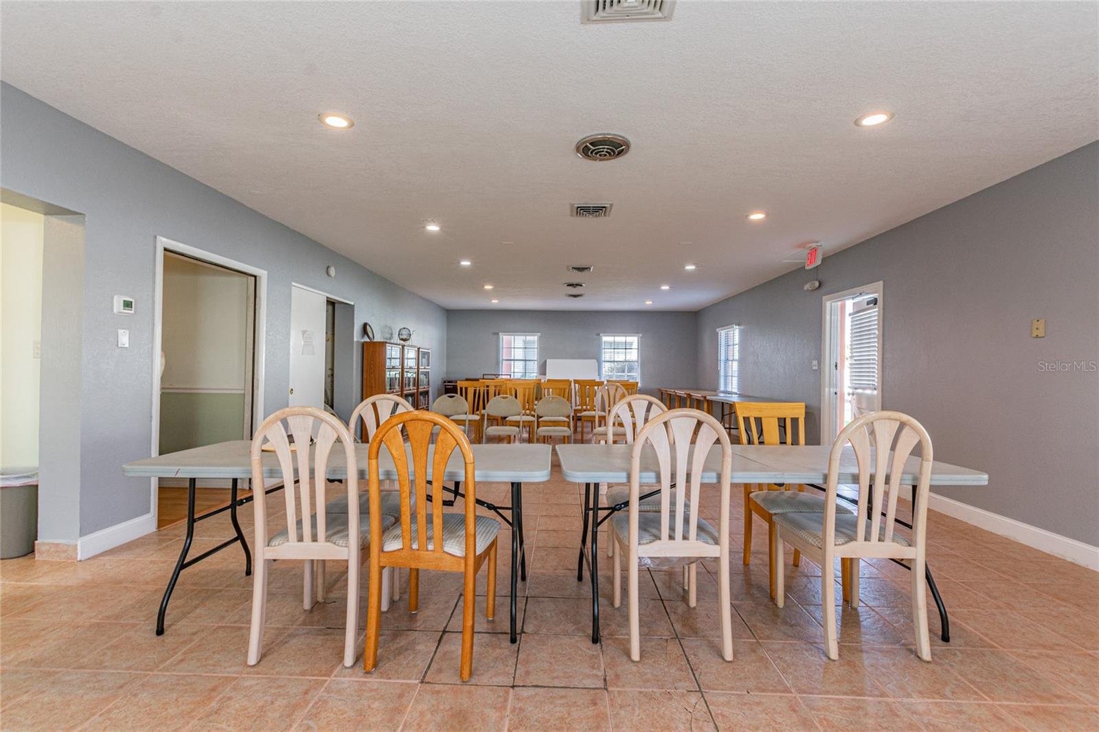 CROSSWINDS COLONY ONE CONDO - Residential