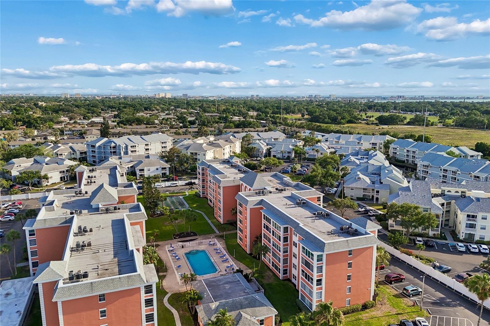 CROSSWINDS COLONY ONE CONDO - Residential