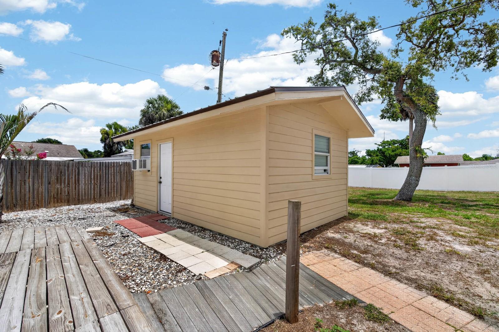 FLORIDA SHORES 01 - Residential