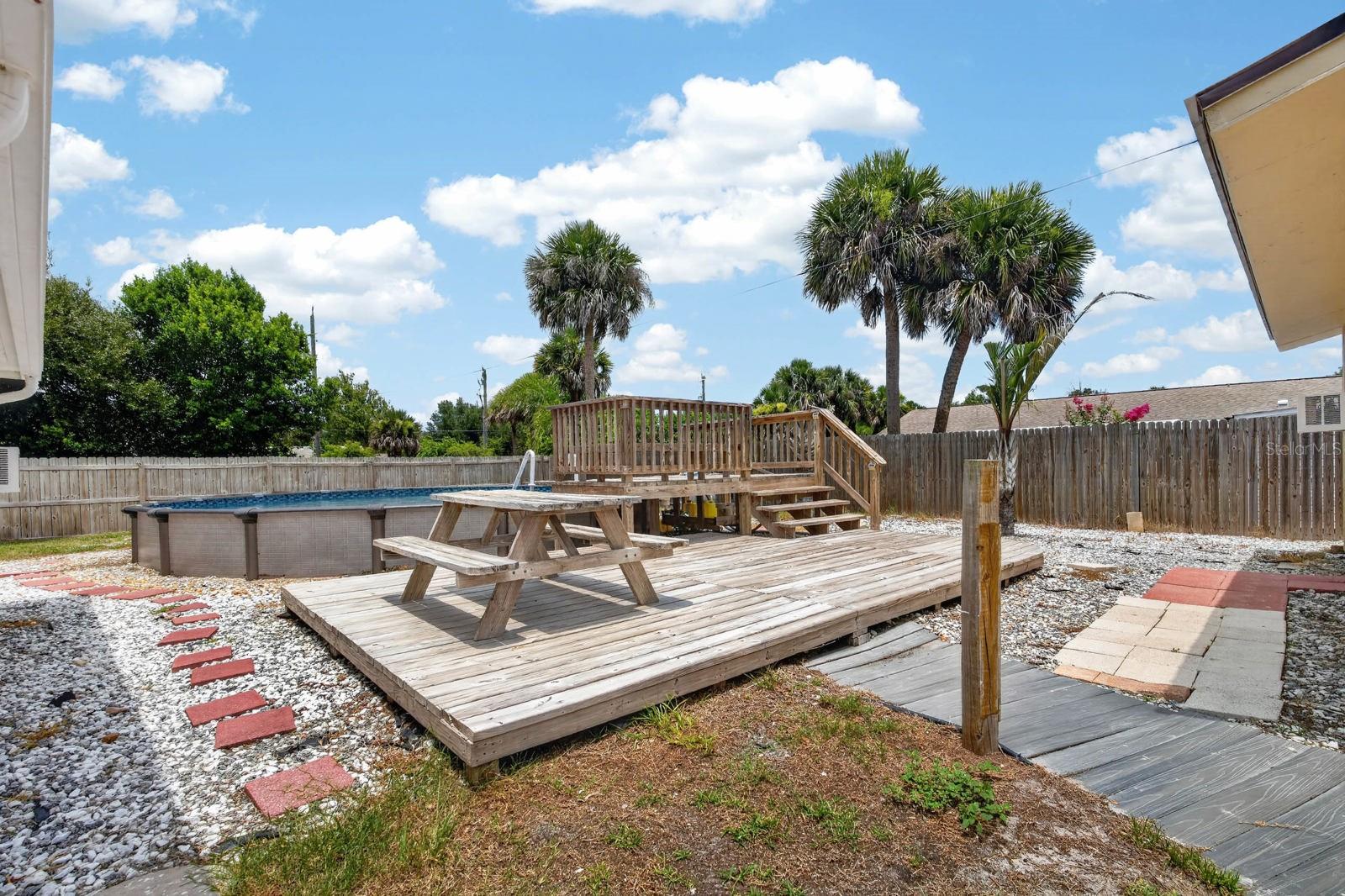 FLORIDA SHORES 01 - Residential