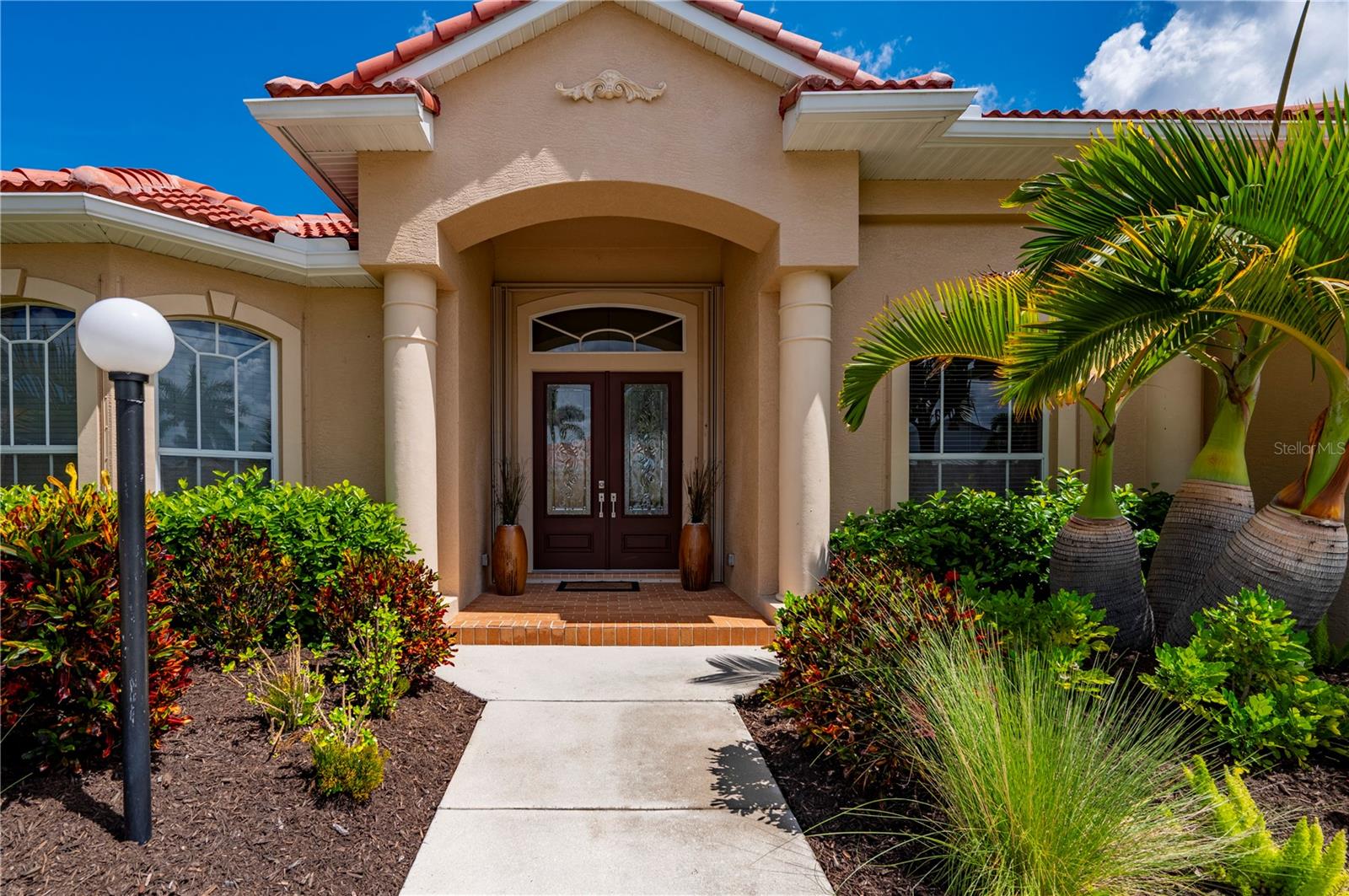 PUNTA GORDA ISLES SEC 08 - Residential