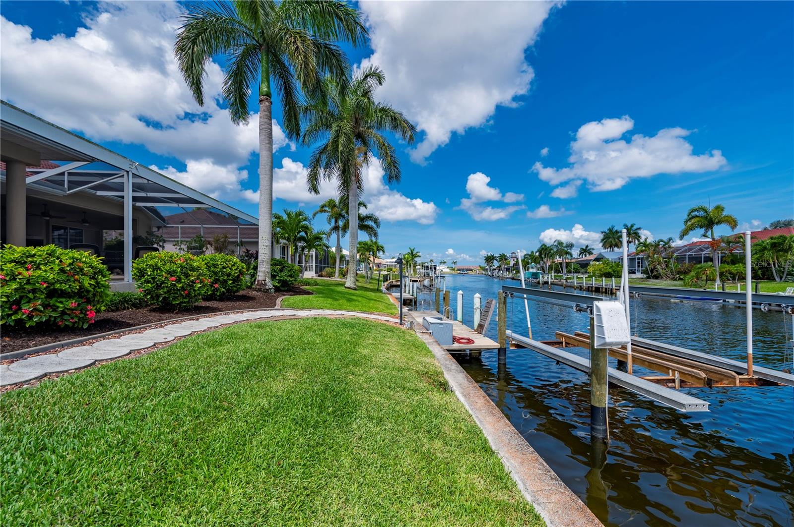 PUNTA GORDA ISLES SEC 08 - Residential