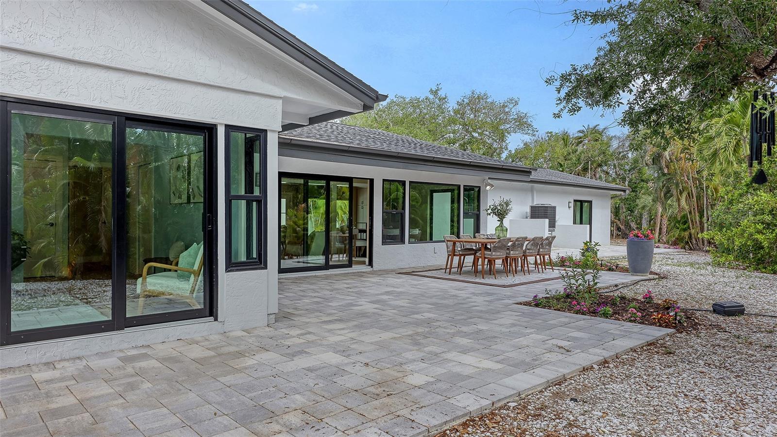 SANDERLING CLUB - Residential
