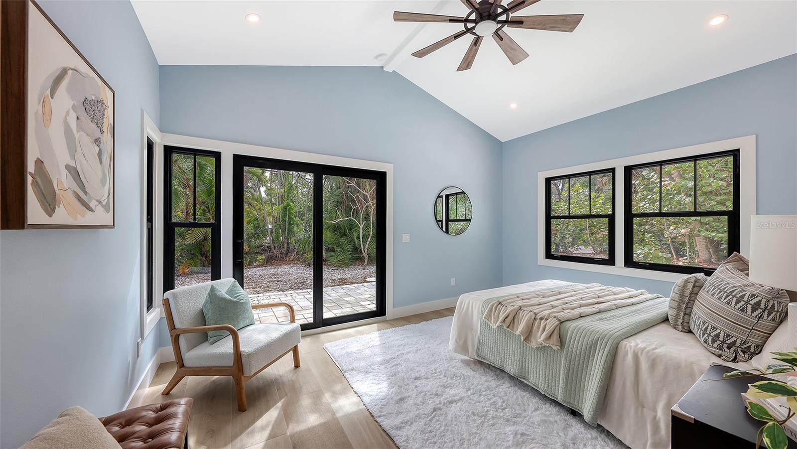 SANDERLING CLUB - Residential