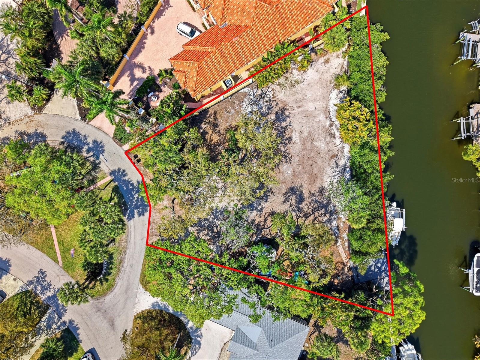 SARASOTA BEACH - Land