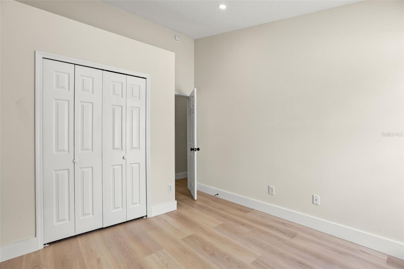 FOREST OAKS VILLAGE - Residential