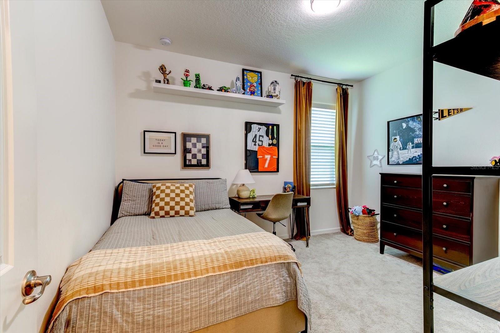 SUMMERBROOKE - Residential