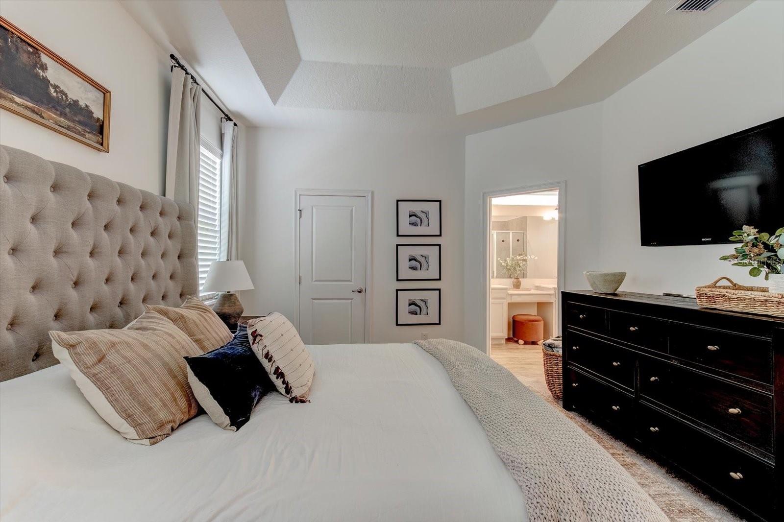 SUMMERBROOKE - Residential