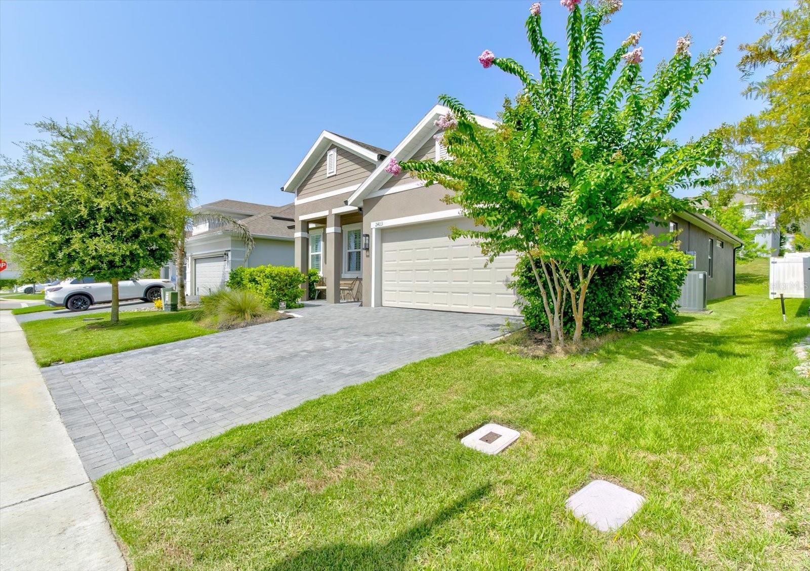 SUMMERBROOKE - Residential