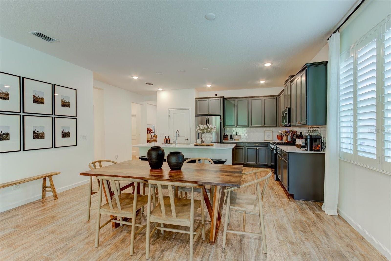 SUMMERBROOKE - Residential