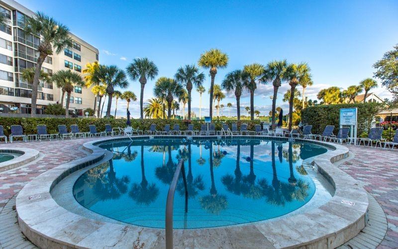 HARBOR TOWERS Y & R - Residential