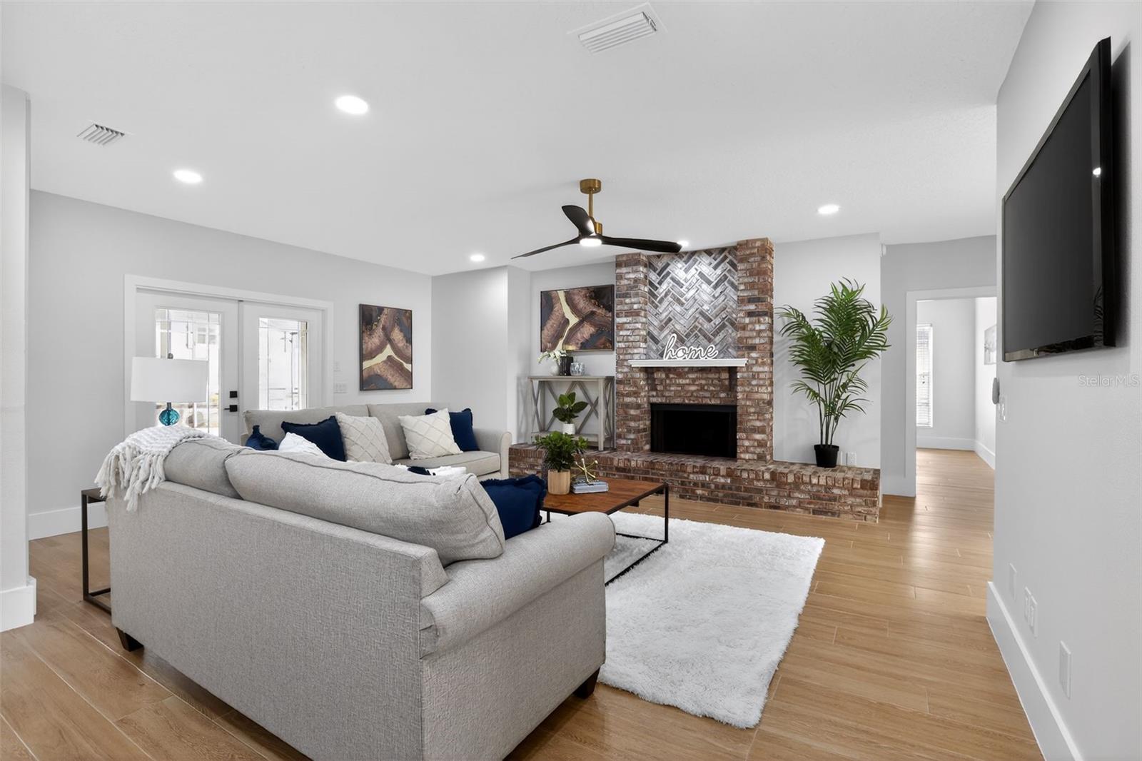 TUSCAWILLA UNIT 14B - Residential