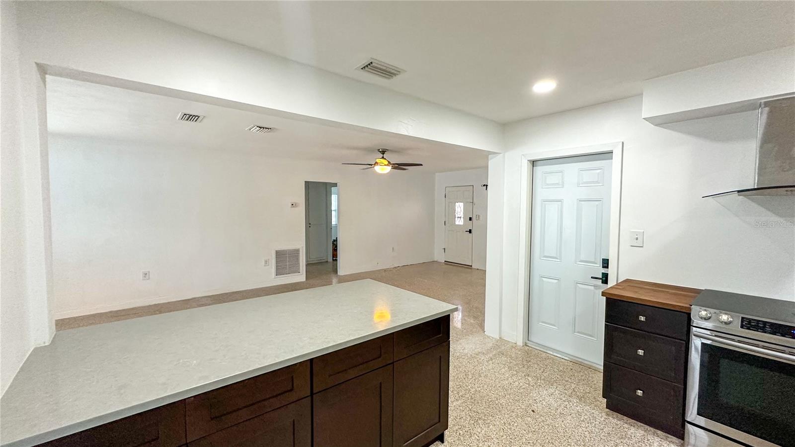 BAYOU HEIGHTS HANLONS - Residential Lease