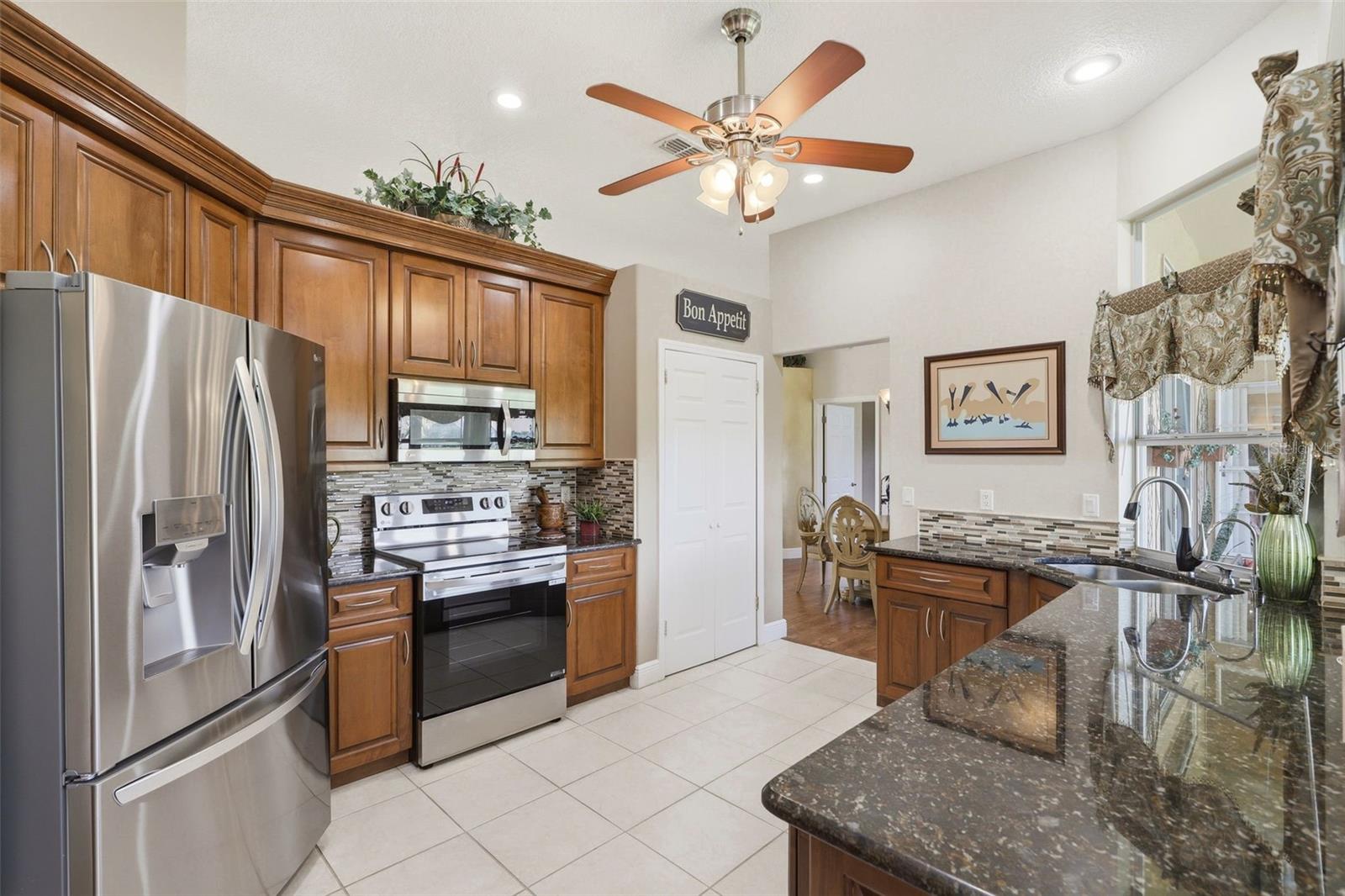 LAKE TUSKAWILLA PH 2 - Residential