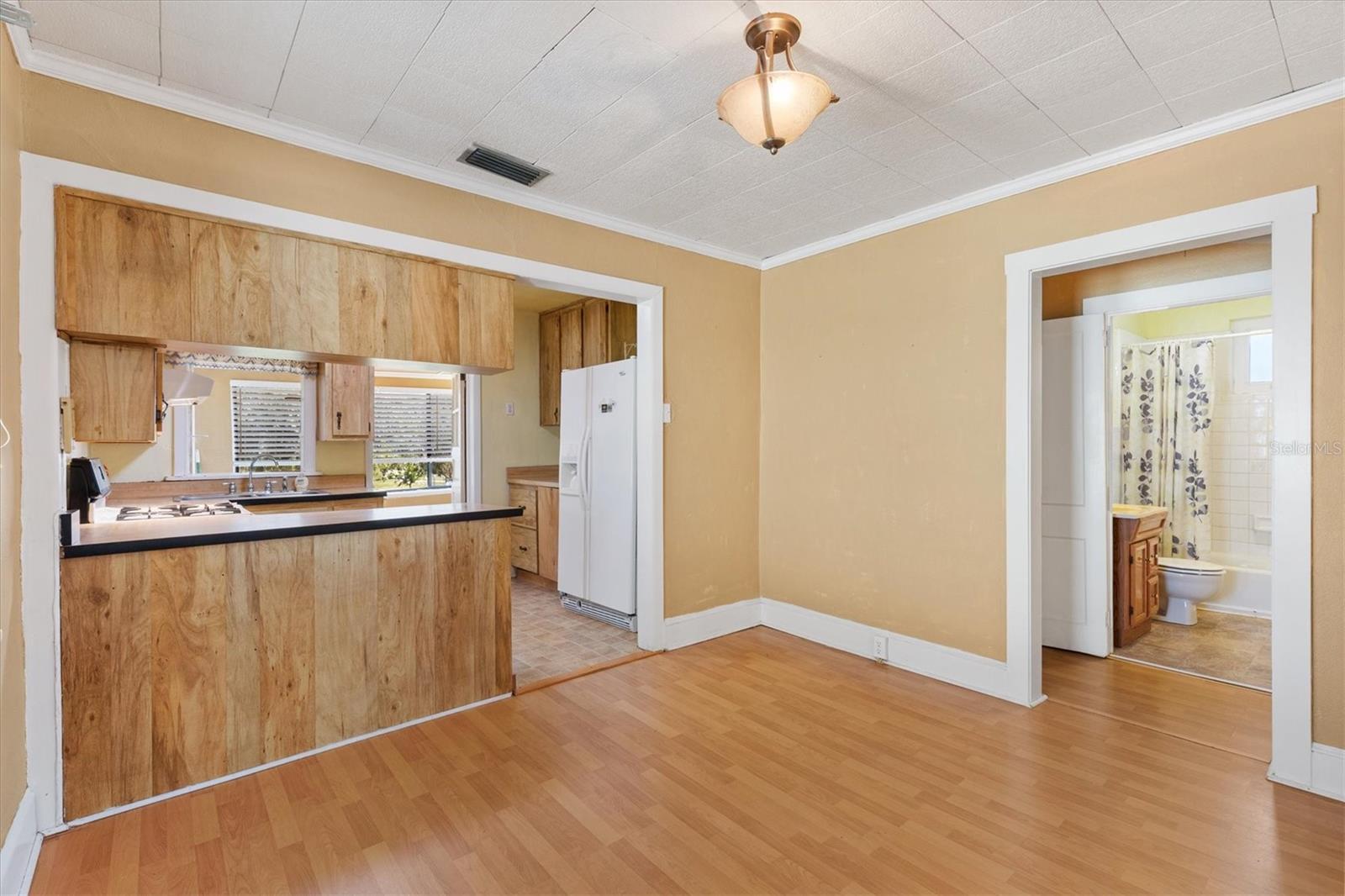 LEESBURG FLORAL HEIGHTS - Residential