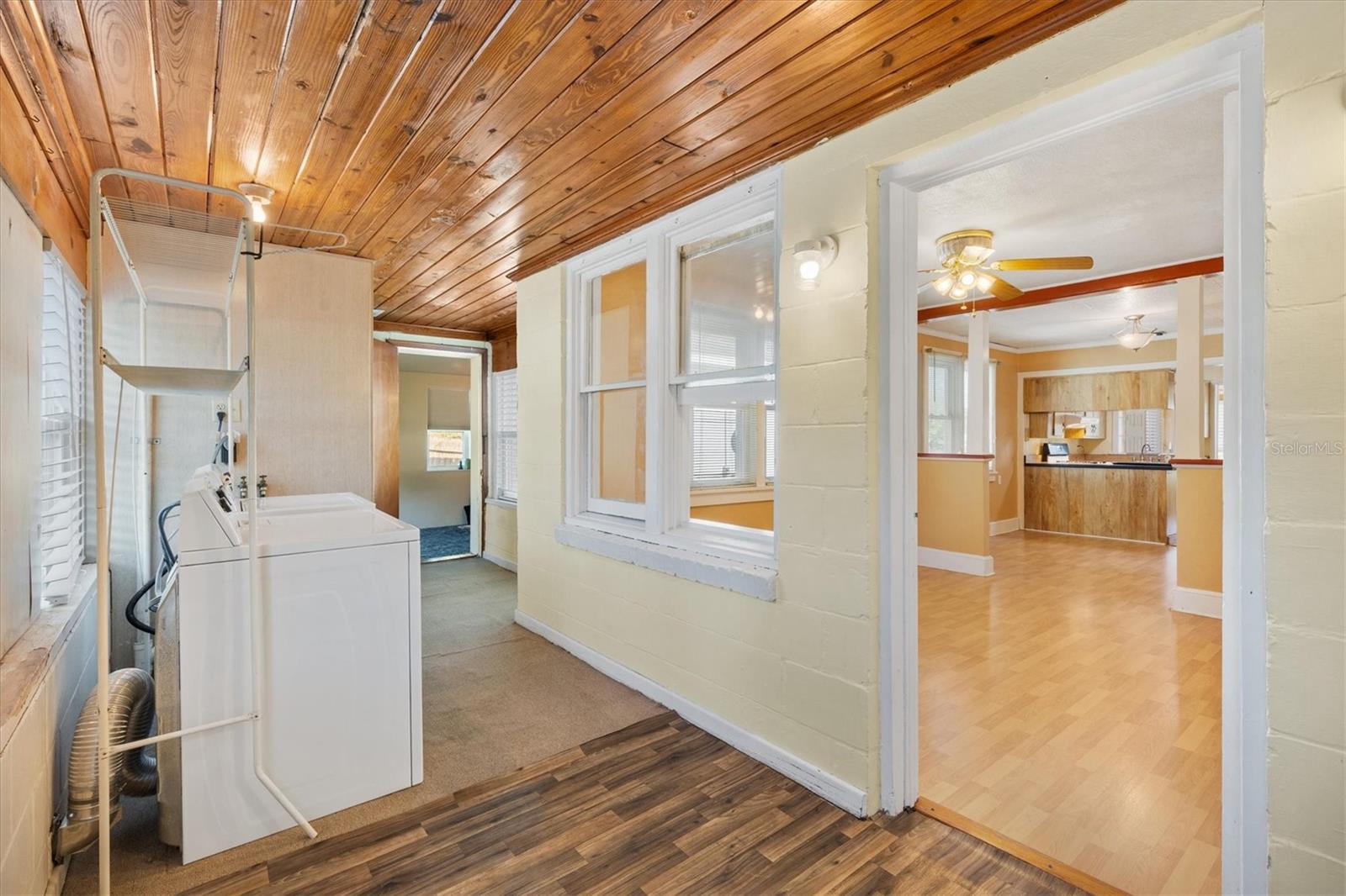 LEESBURG FLORAL HEIGHTS - Residential
