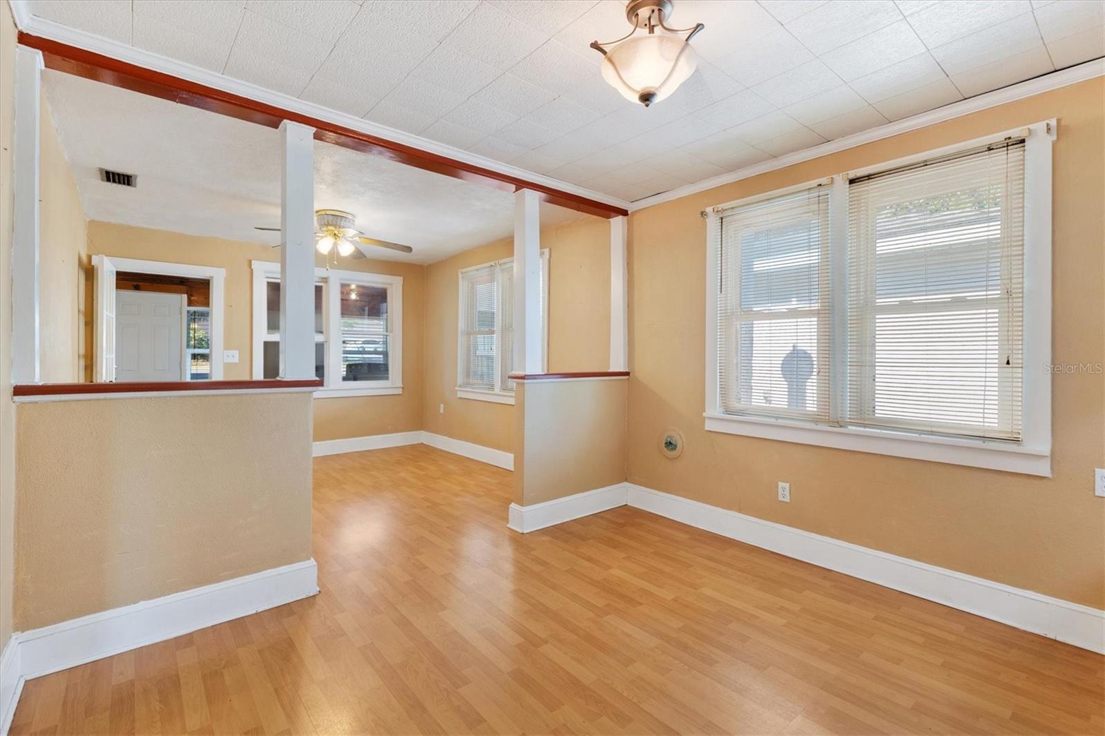 LEESBURG FLORAL HEIGHTS - Residential
