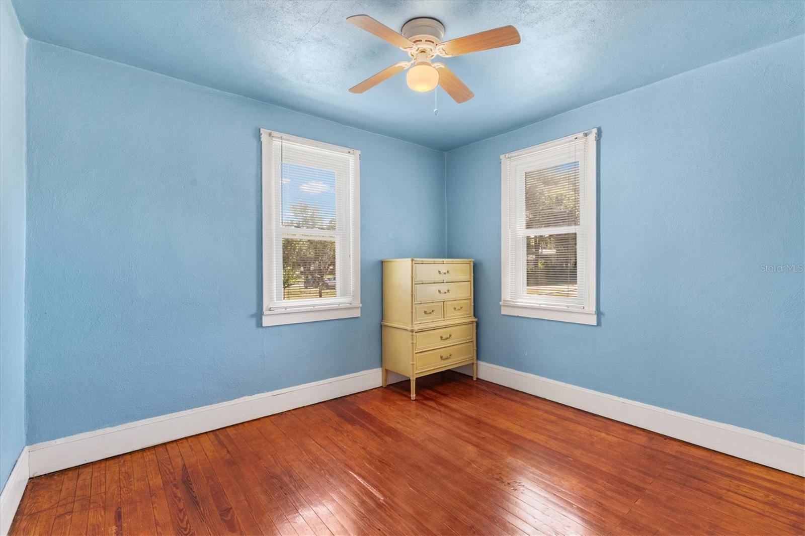 LEESBURG FLORAL HEIGHTS - Residential
