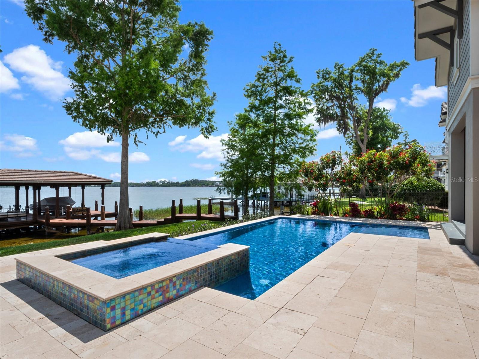 CYPRESS SHORES - Residential