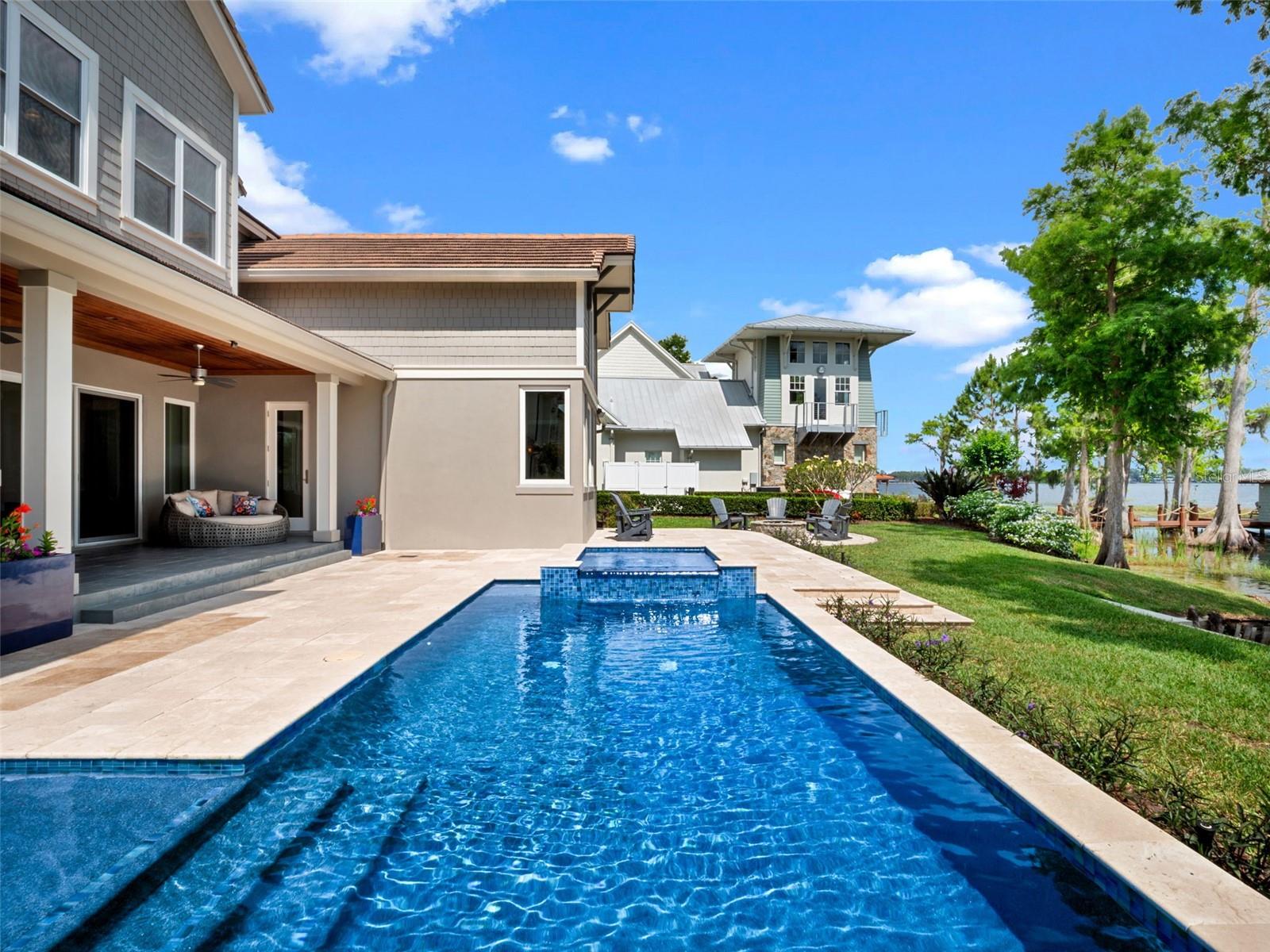 CYPRESS SHORES - Residential