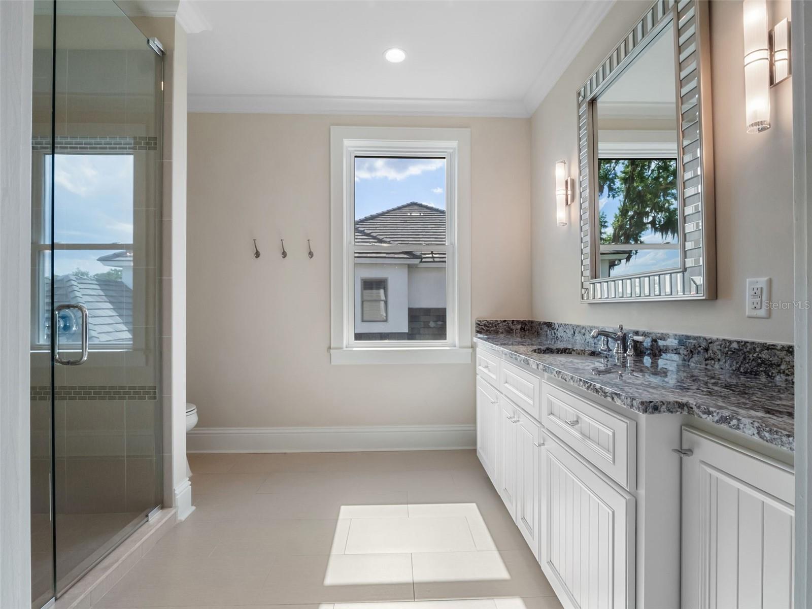 CYPRESS SHORES - Residential