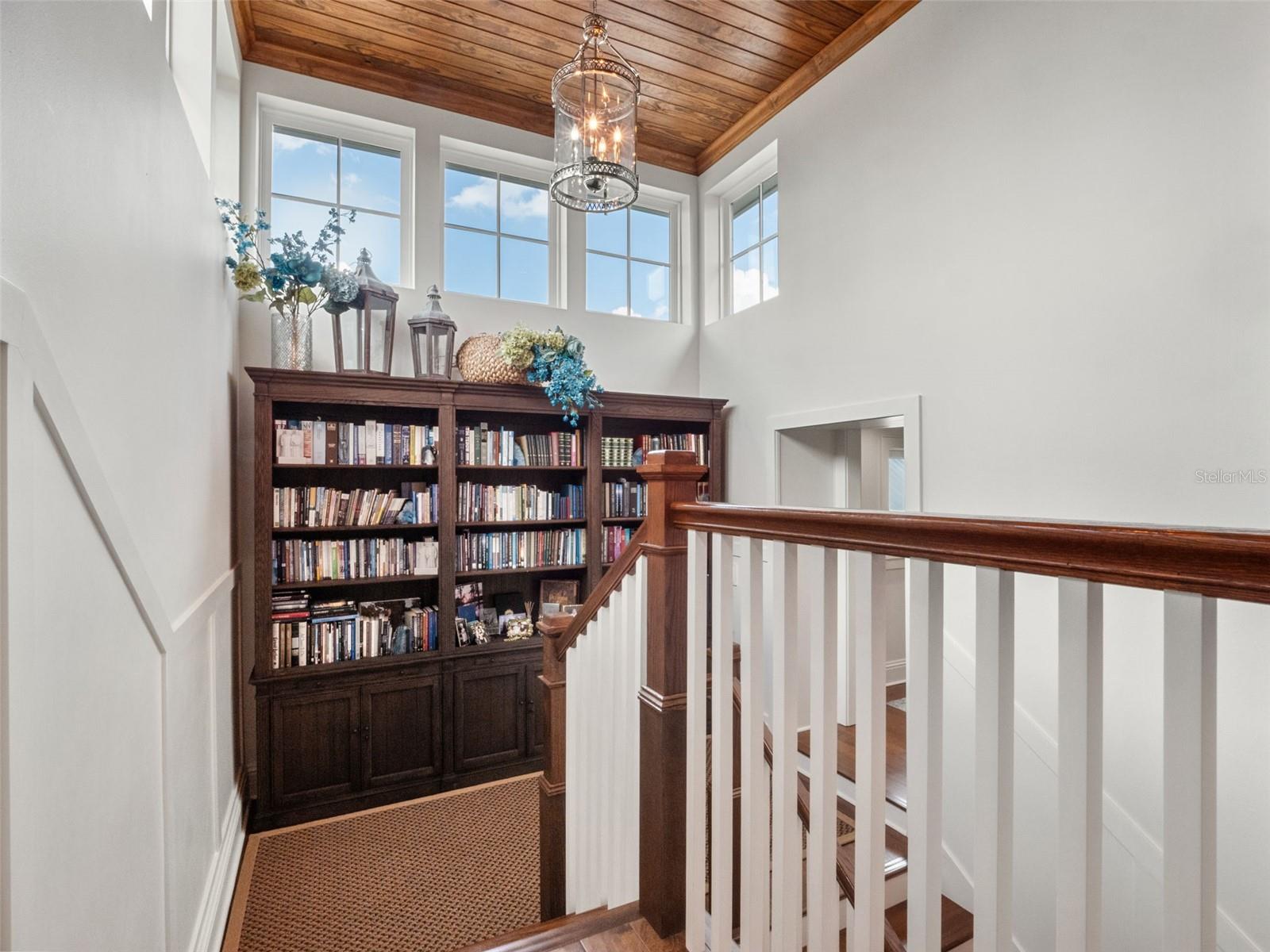 CYPRESS SHORES - Residential