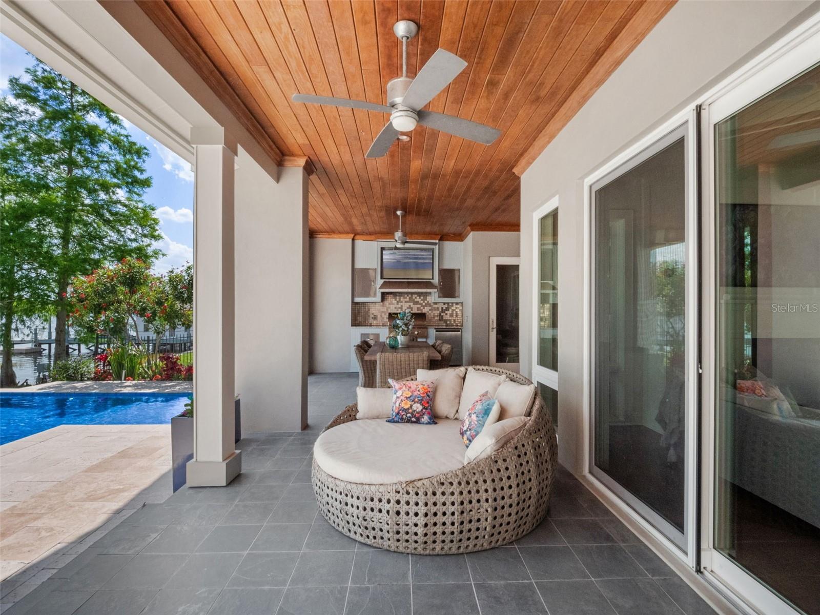 CYPRESS SHORES - Residential