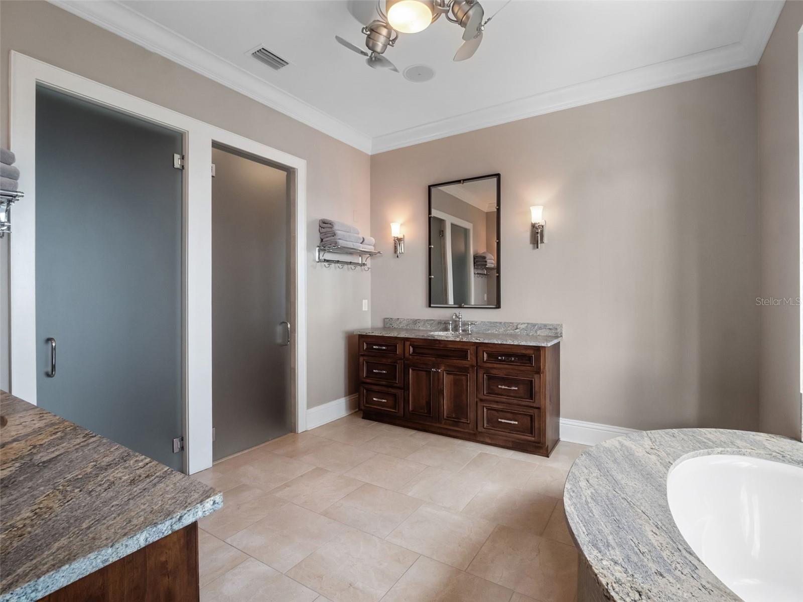 CYPRESS SHORES - Residential