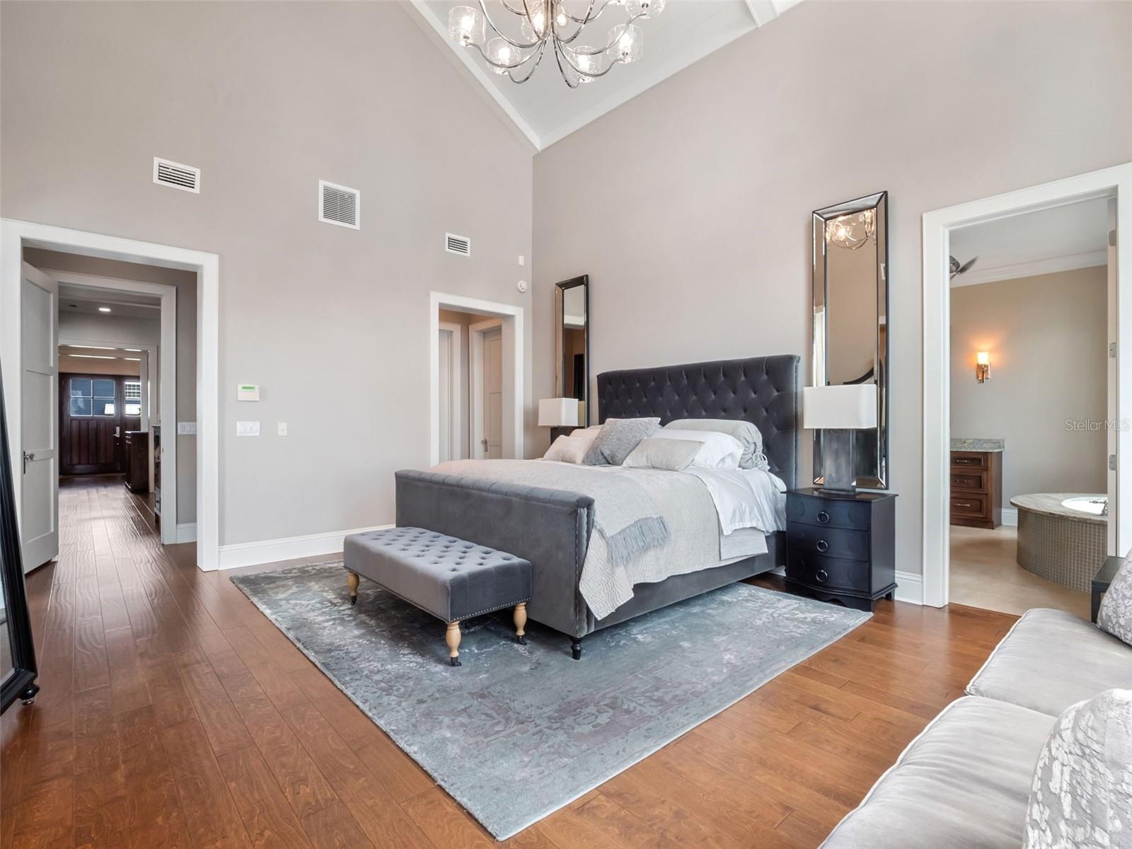 CYPRESS SHORES - Residential