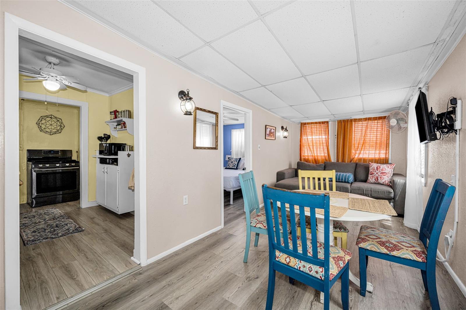 CENTRAL AVE HEIGHTS - Residential Income